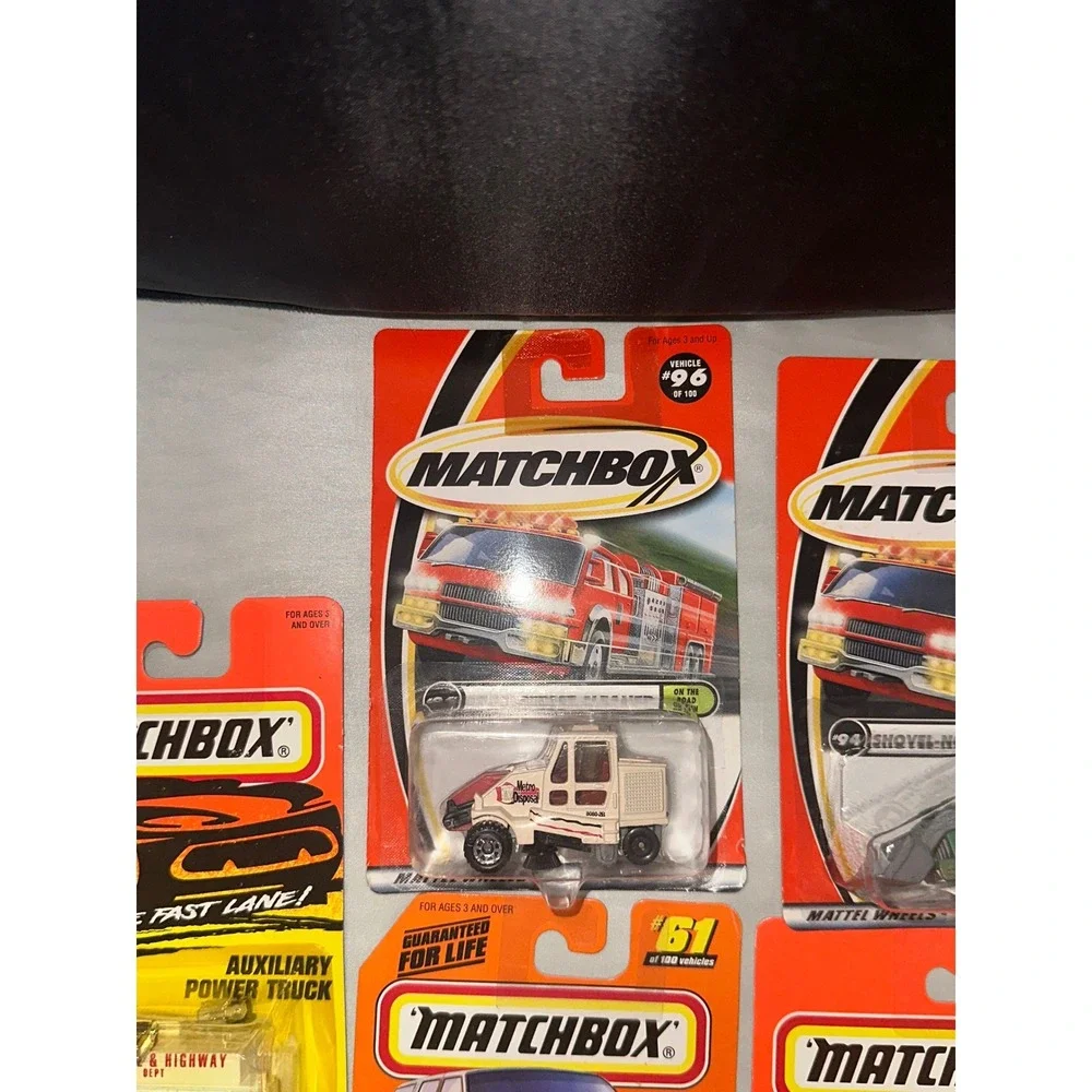 Vintage Matchbox Die-Cast Car Lot of 5 UFO Street Rod Tractor Power Truck New